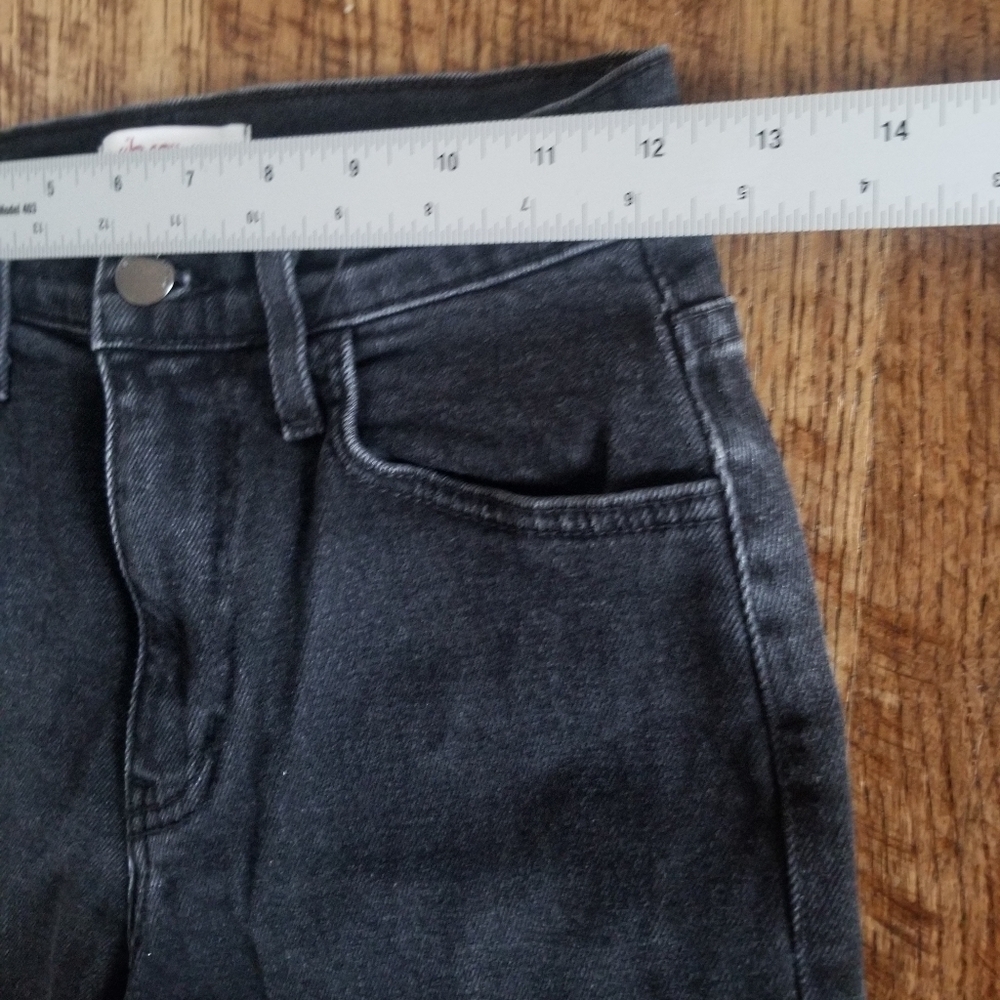 Vibrant High Rise Jeans - Picture 2 of 7